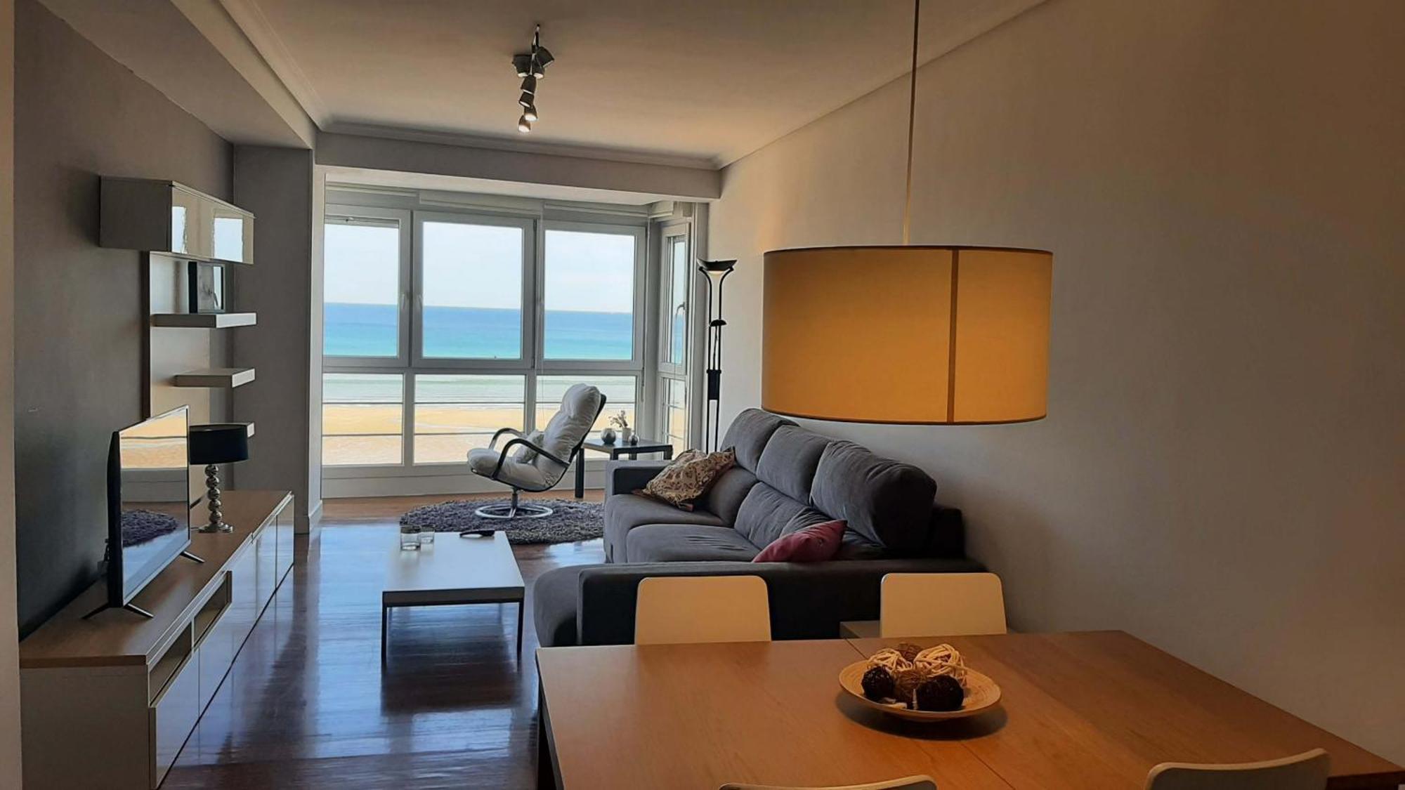 Egona - Baneru 3 Vivienda En 1 Linea De Playa Centro Ciudad Leilighet Zarautz Eksteriør bilde